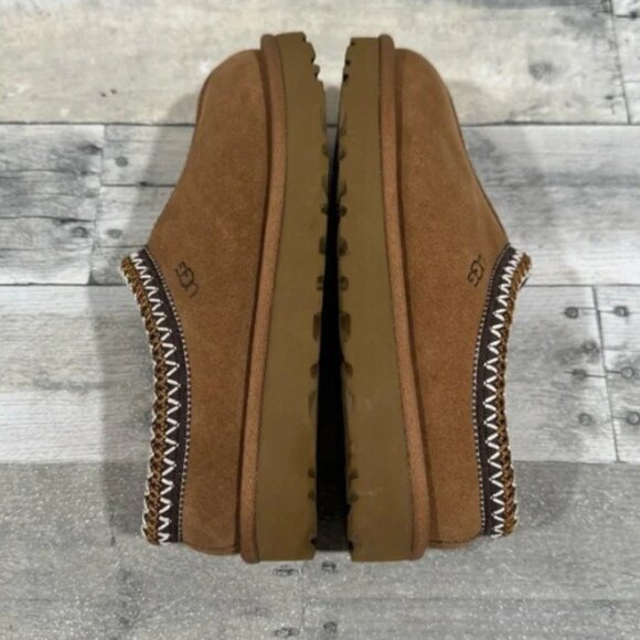 UGG Australia Tasman Chestnut Suede Slipper - Picture 5 of 7